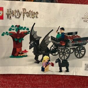 LEGO Harry Potter - Hogwarts Carriage and Thestrals - 76400